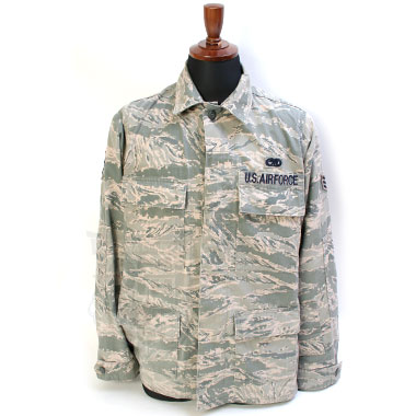 US AIR FORCE JACKET ワッペン付 ABU 迷彩服の商品詳細｜ミリタリーショップなら米軍放出品の専門店の沖縄ミリカジ