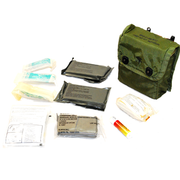 FIRST AID KIT SET 個人携帯用救急箱 米軍放出品の商品詳細